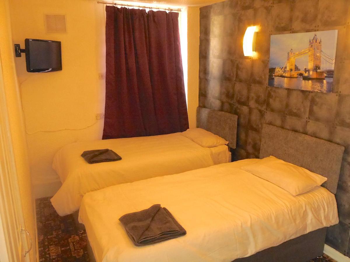 Sam Hotel 3*